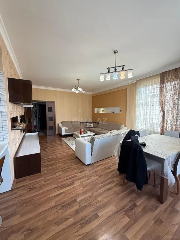 Satılır 3 otaqlı mənzil 100 m²