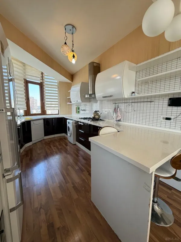 Satılır 3 otaqlı mənzil 100 m²