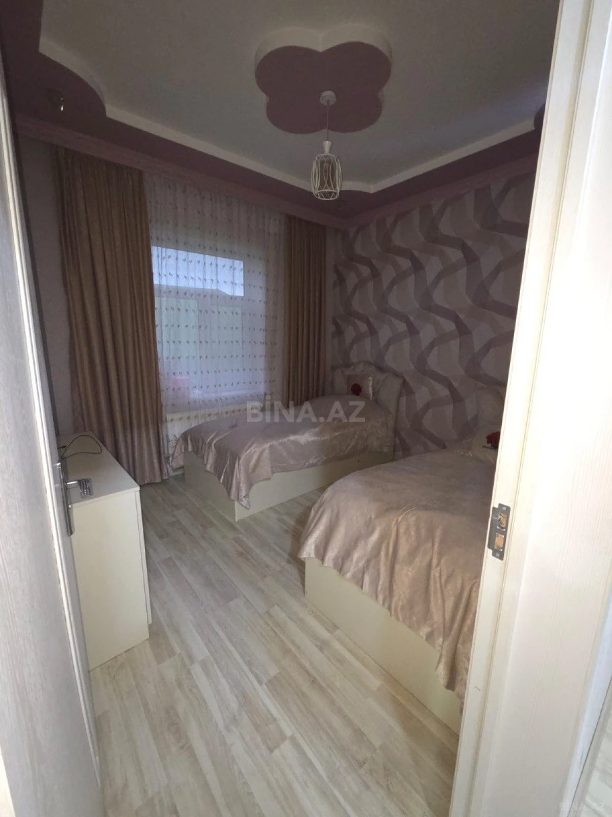 Satılır 4 otaqlı həyət evi 130 m²