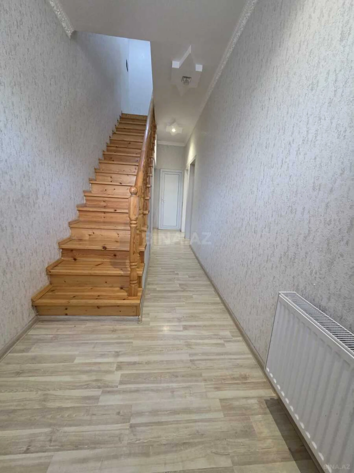 Satılır 4 otaqlı həyət evi 130 m²