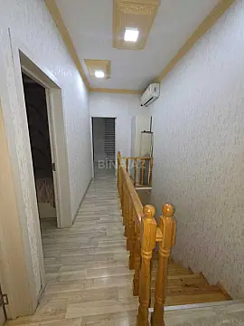 Satılır 4 otaqlı həyət evi 130 m²