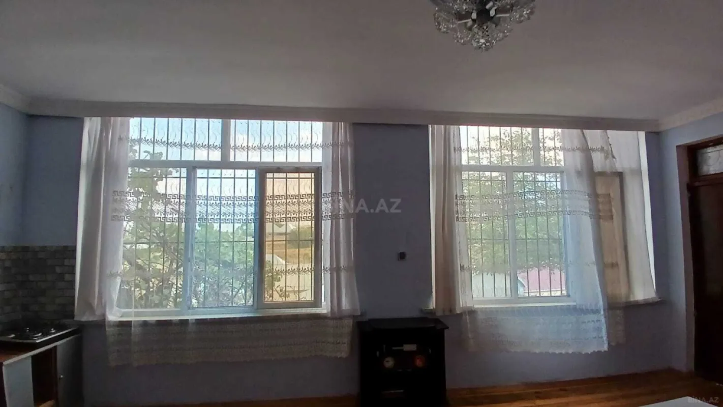 Satılır 4 otaqlı həyət evi 120 m²