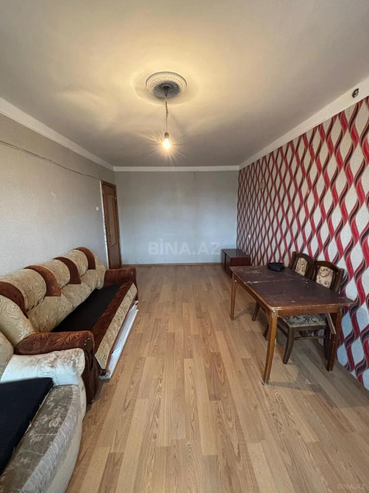 Satılır 2 otaqlı mənzil 41 m²