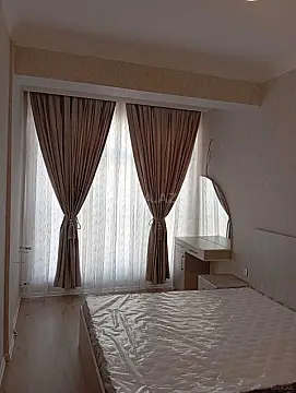 Kirayə verilir 2 otaqlı mənzil 66 m²