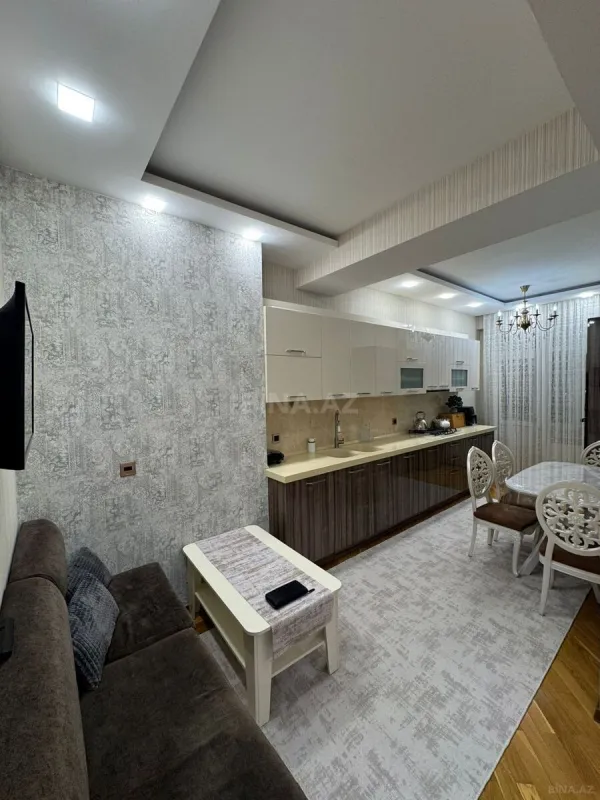 Satılır 3 otaqlı mənzil 104 m²