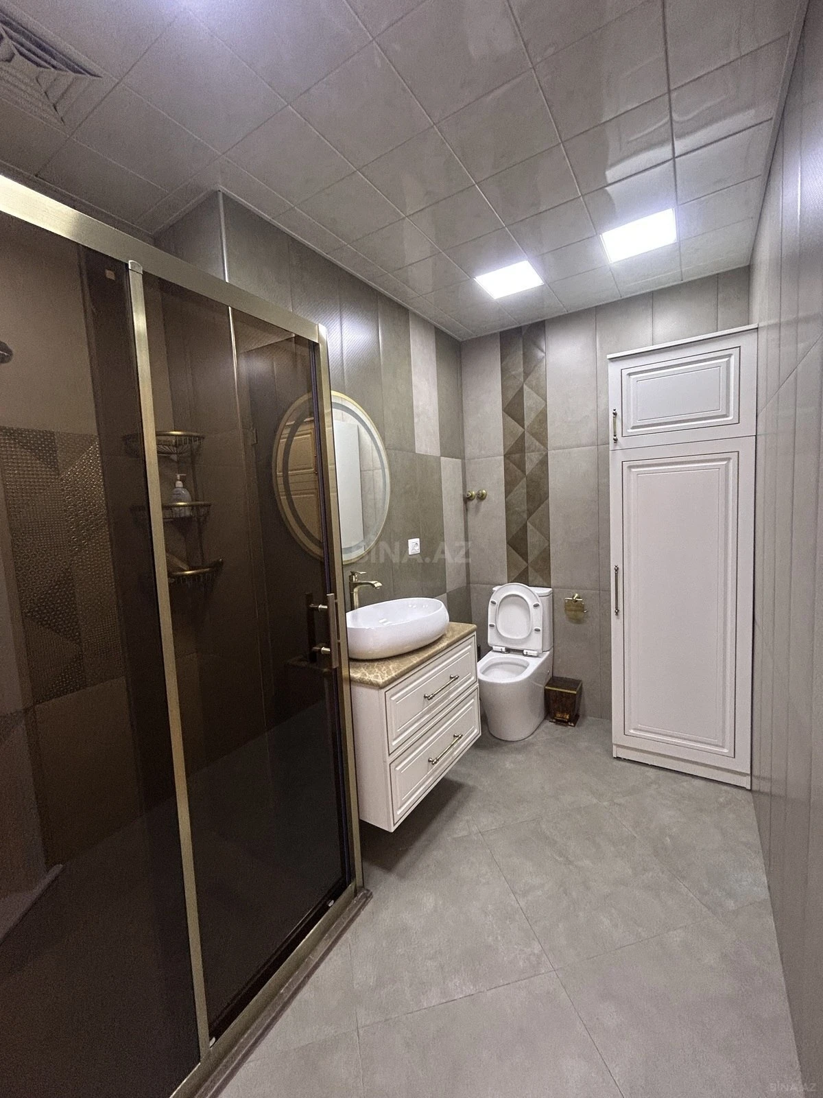 Kirayə verilir 3 otaqlı mənzil 140 m²