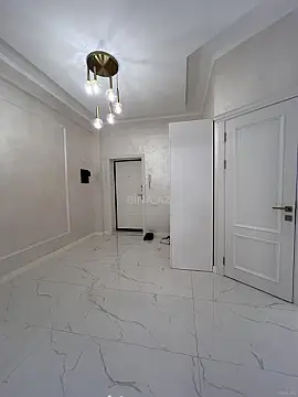 Kirayə verilir 3 otaqlı mənzil 140 m²