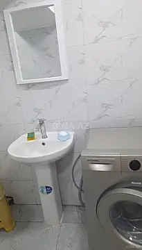 Kirayə verilir 2 otaqlı mənzil 40 m²