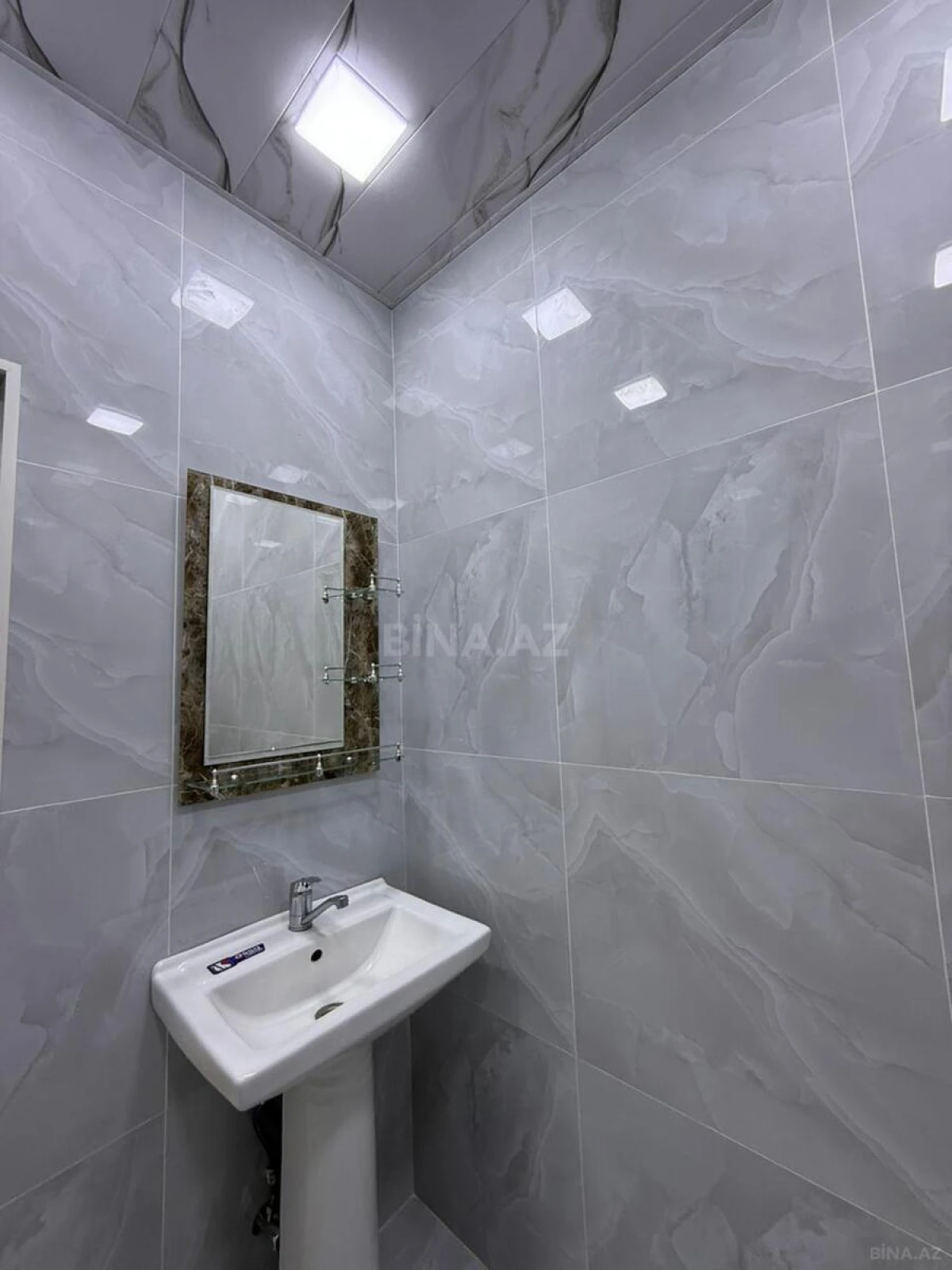 Satılır 3 otaqlı mənzil 80 m²
