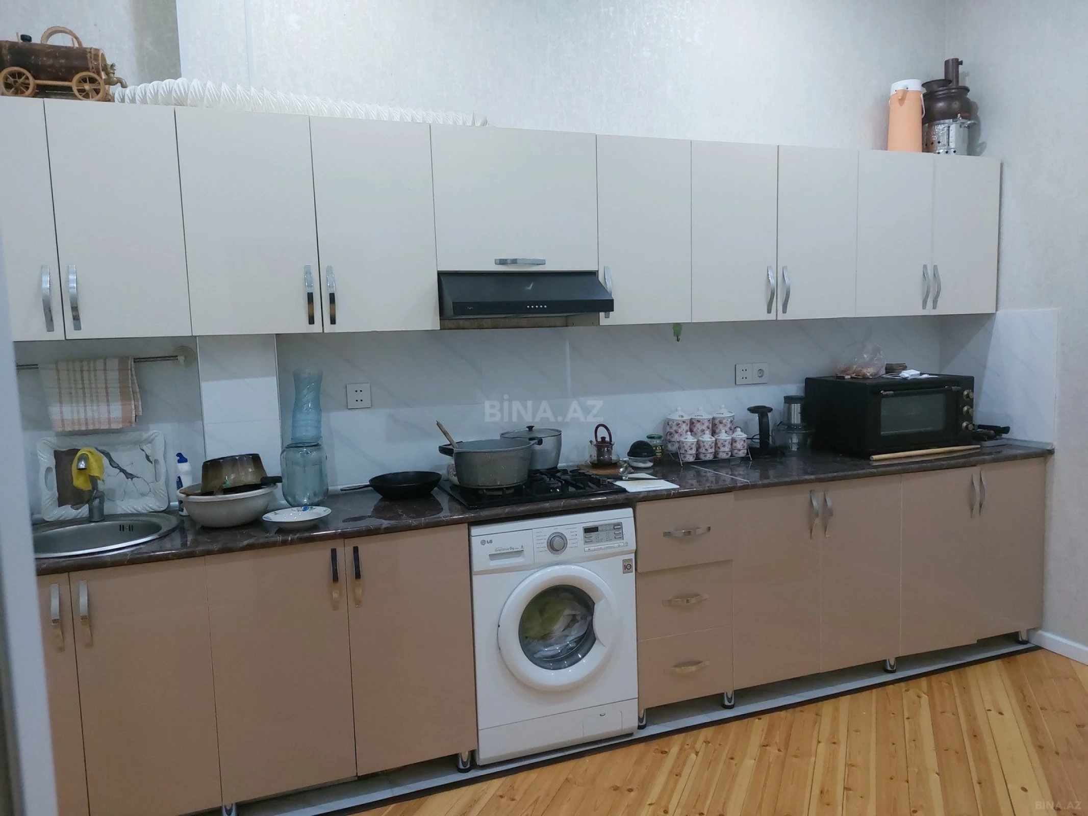 Satılır 2 otaqlı mənzil 85 m²