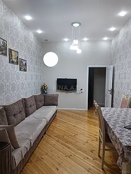 Satılır 2 otaqlı mənzil 85 m²