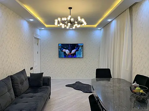 Satılır 2 otaqlı mənzil 55 m² — Bakı, Memar Əcəmi yanı 2 otaq 55.00 m²
