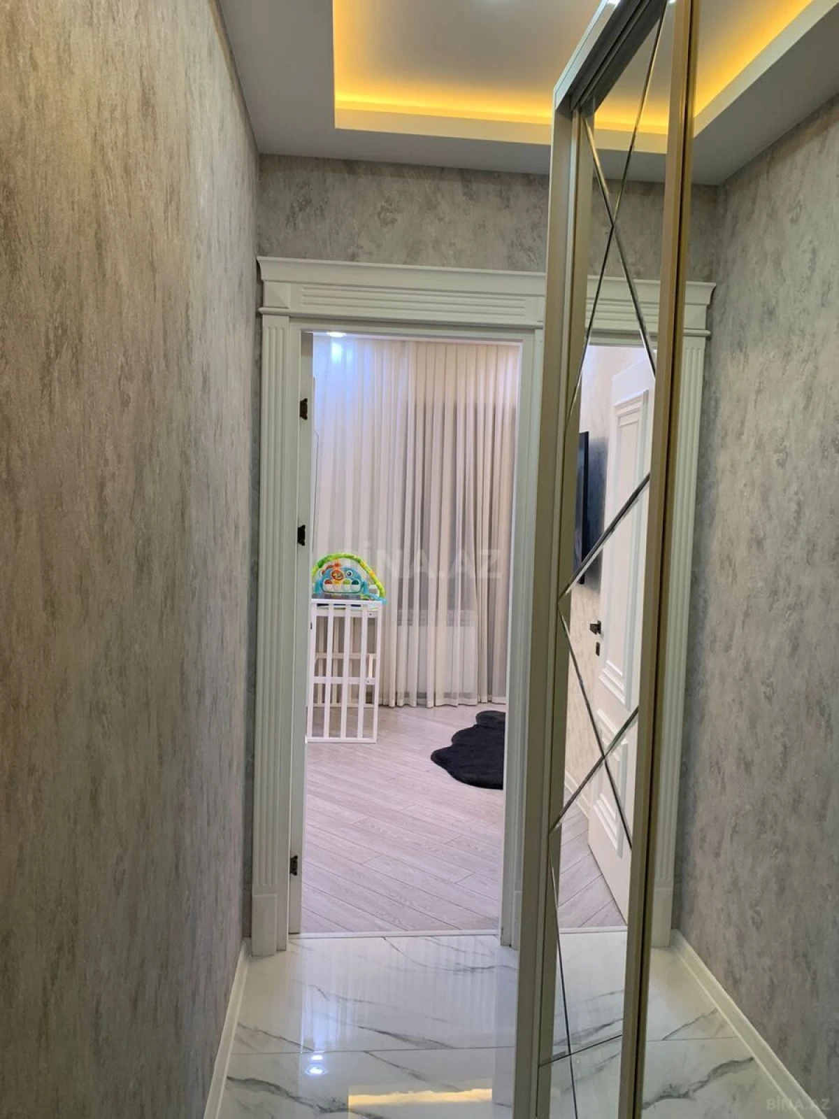 Satılır 2 otaqlı mənzil 55 m²