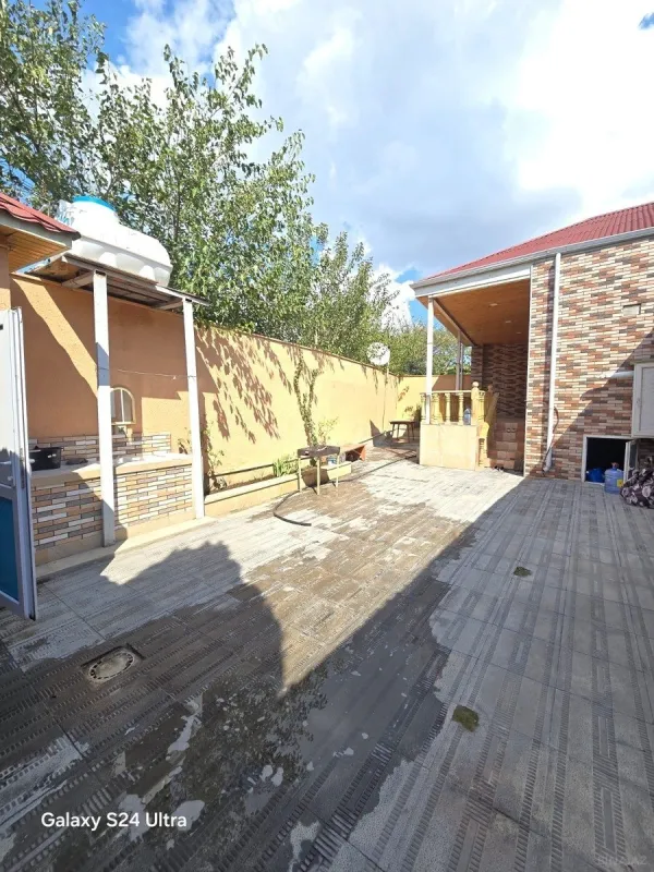 Satılır 3 otaqlı həyət evi 104 m²