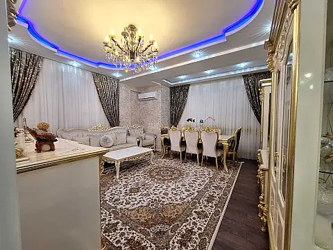 Satılır 3 otaqlı mənzil 120 m²
