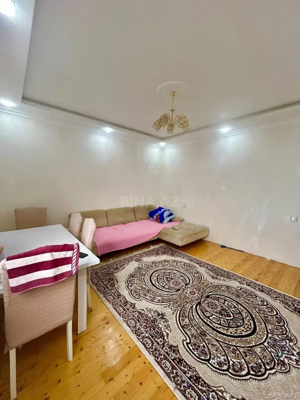 Satılır 3 otaqlı həyət evi 100 m²