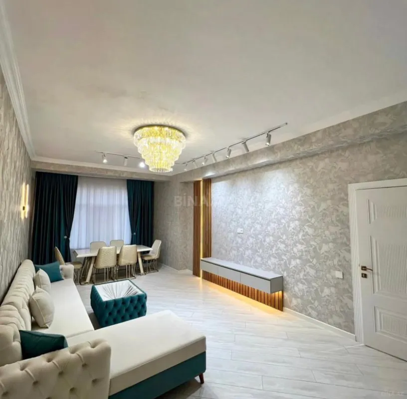 Satılır 2 otaqlı mənzil 98 m²
