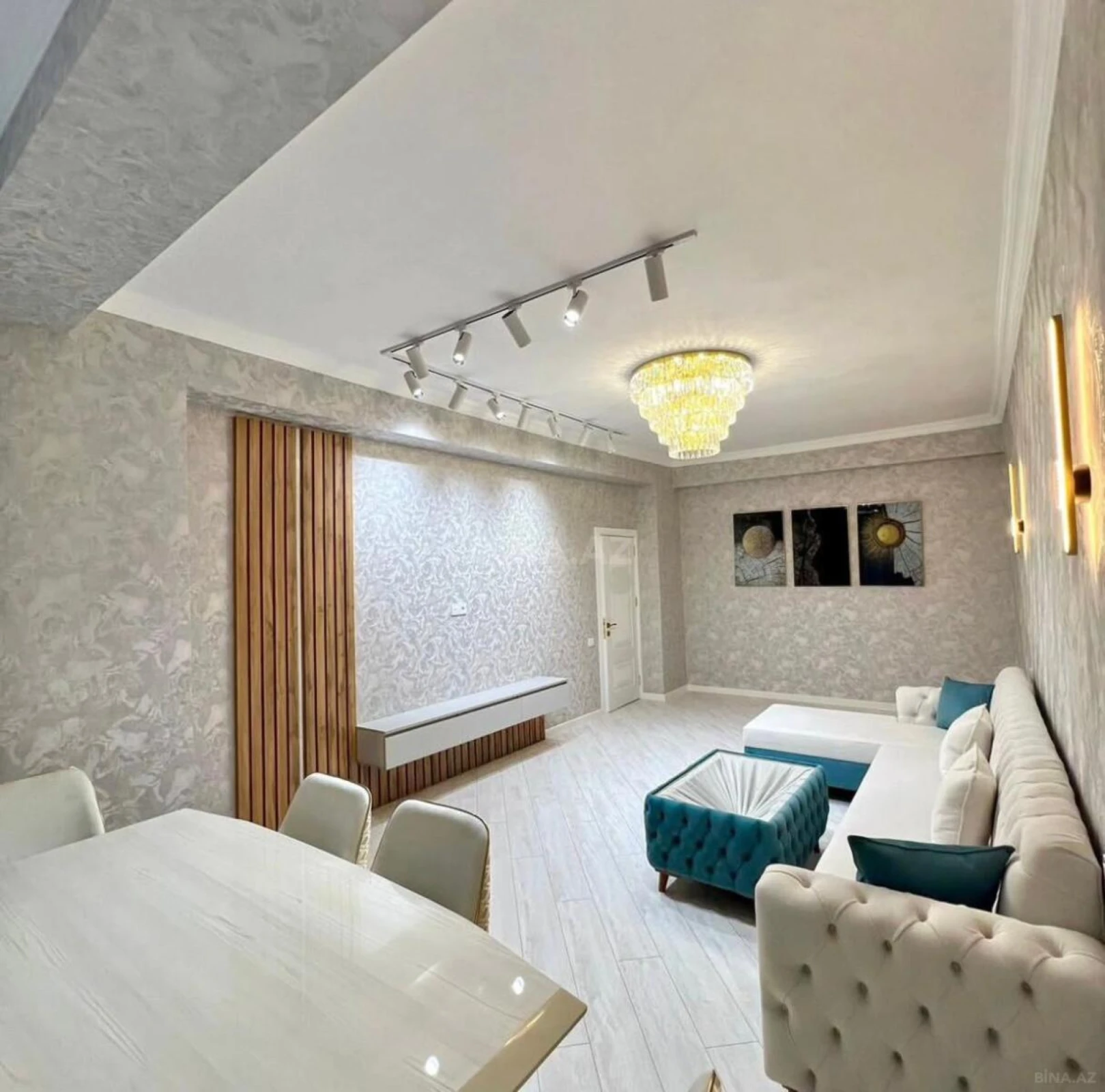 Satılır 2 otaqlı mənzil 98 m²