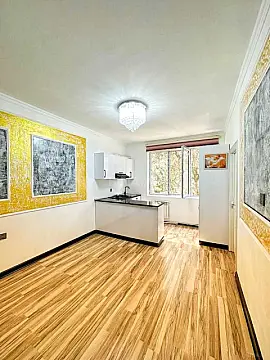 Satılır 2 otaqlı mənzil 49 m² — Bakı, Memar Əcəmi yanı 2 otaq 49.00 m²