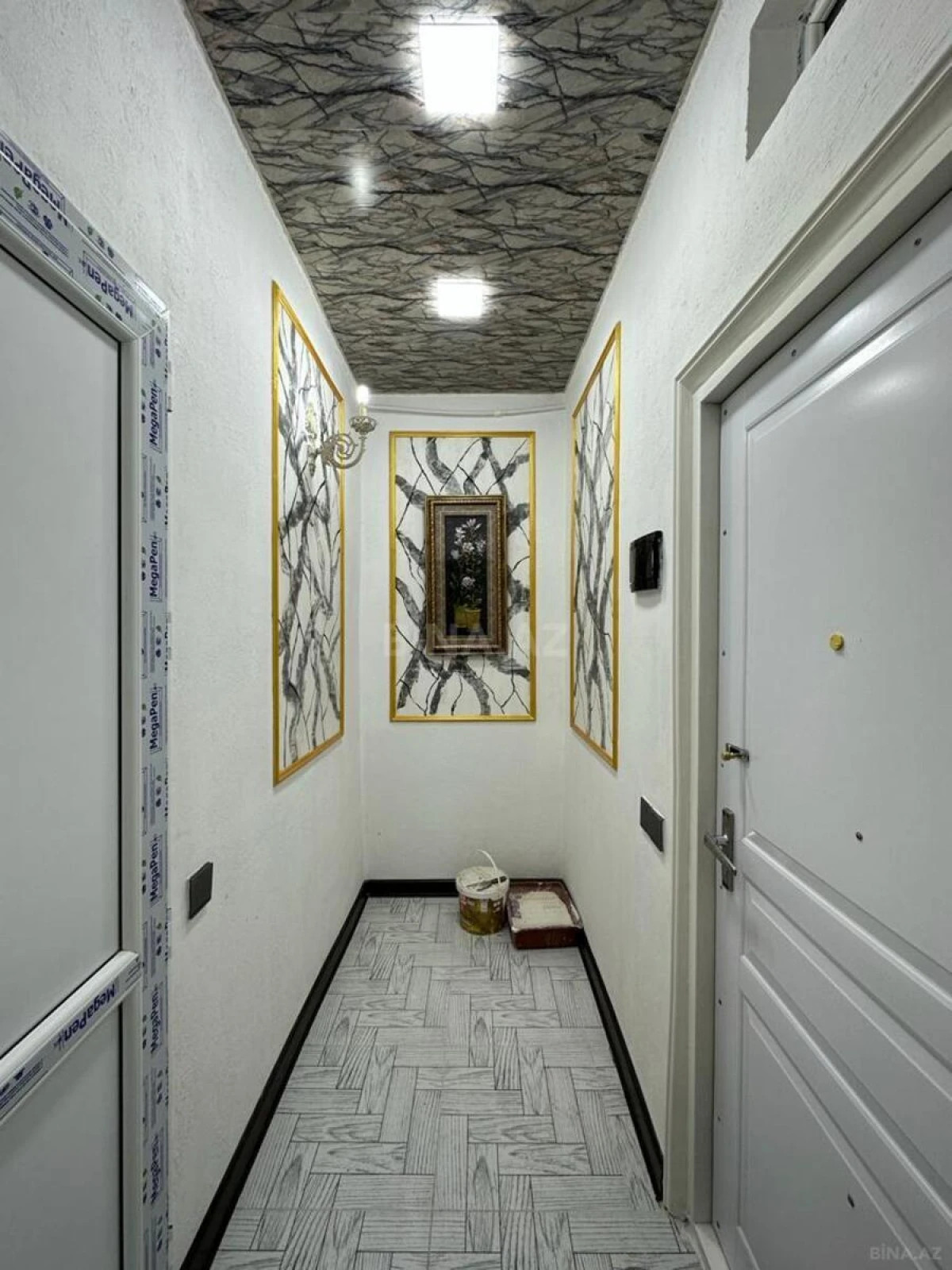 Satılır 2 otaqlı mənzil 49 m²