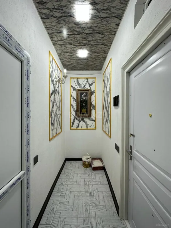 Satılır 2 otaqlı mənzil 49 m²