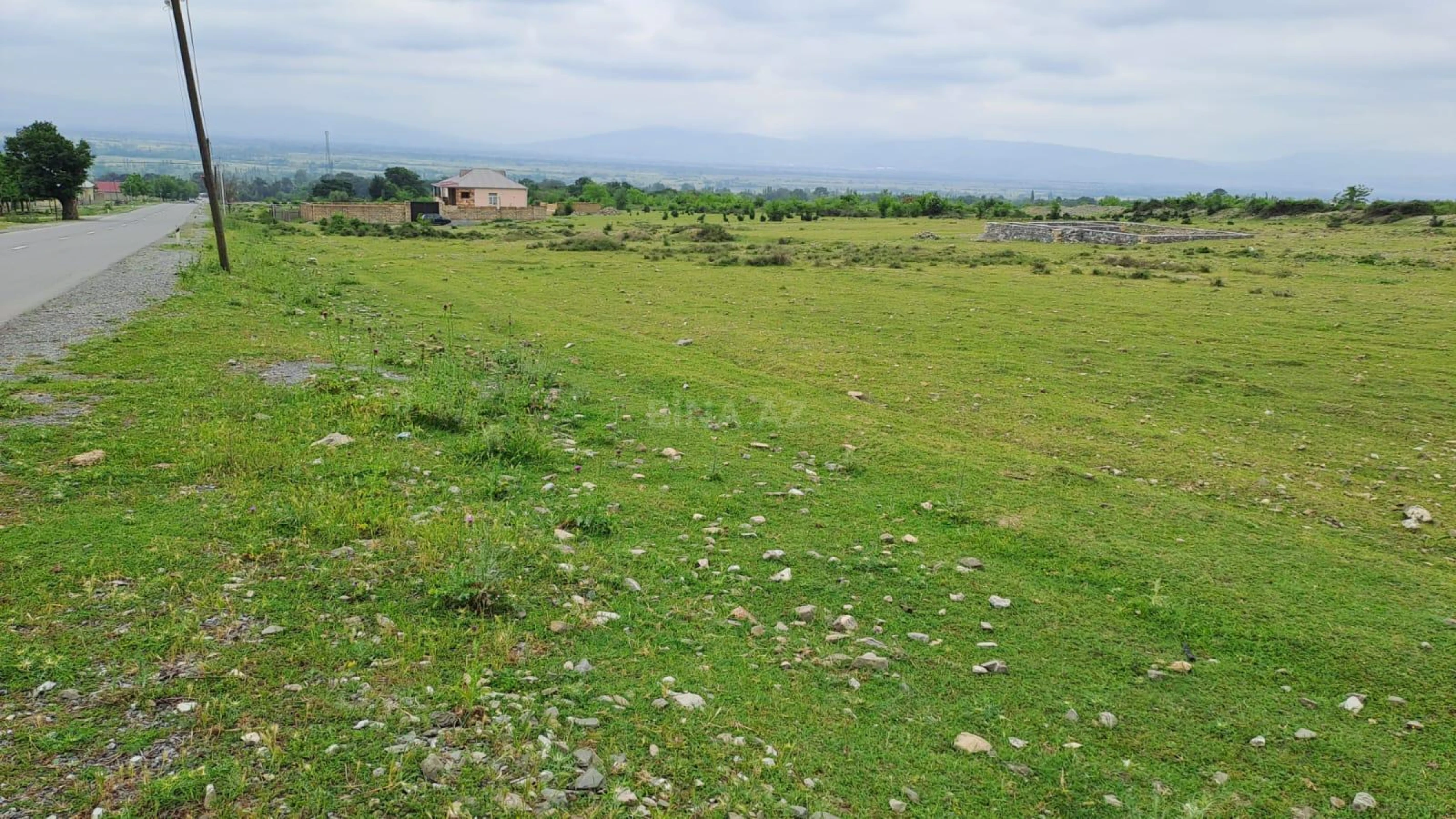 Satılır torpaq sahəsi 12 m²