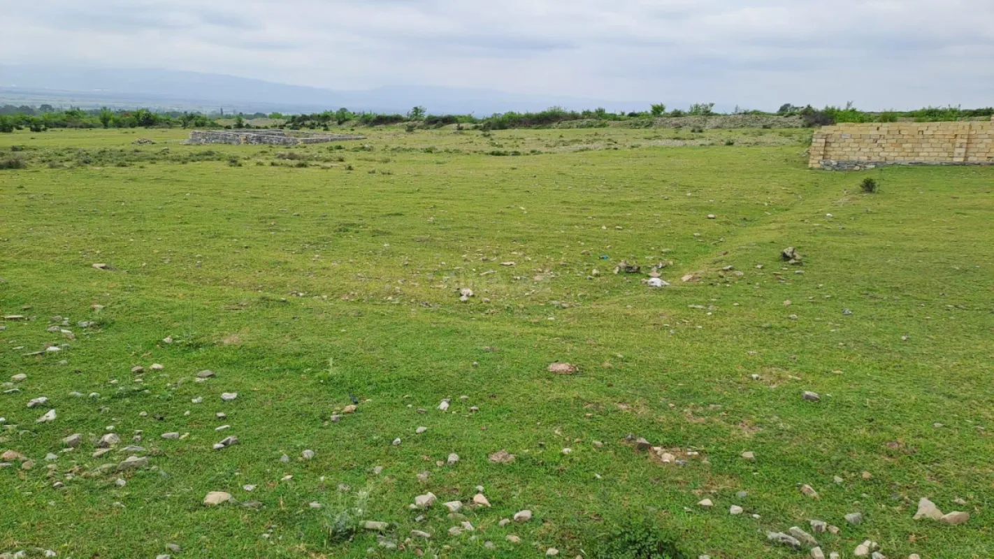 Satılır torpaq sahəsi 12 m²