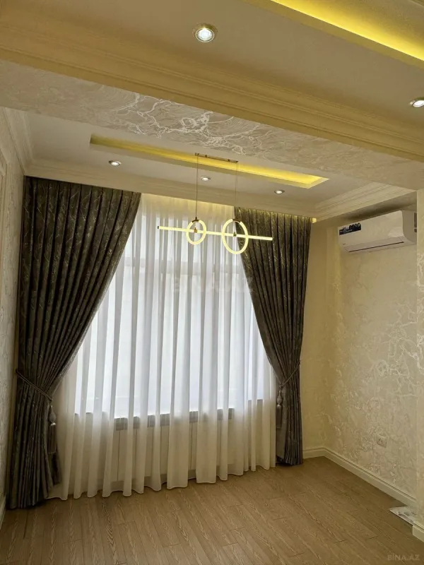 Satılır 3 otaqlı mənzil 95 m²