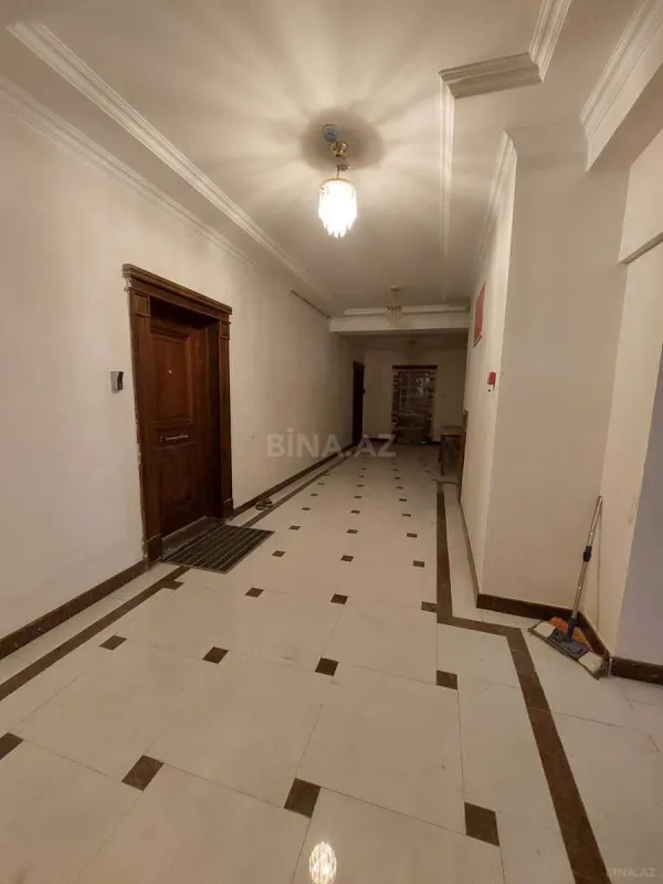 Satılır 3 otaqlı mənzil 95 m²