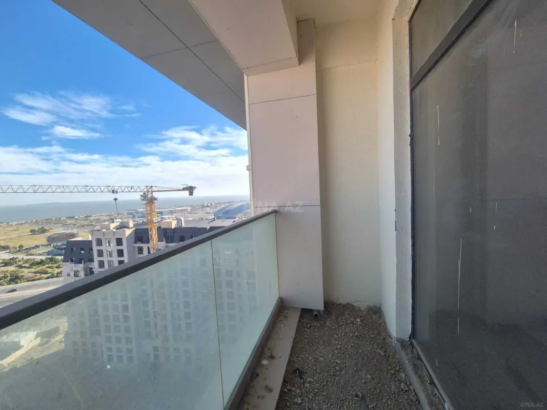 Satılır 3 otaqlı mənzil 155 m²