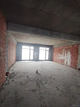 Satılır 3 otaqlı mənzil 155 m²