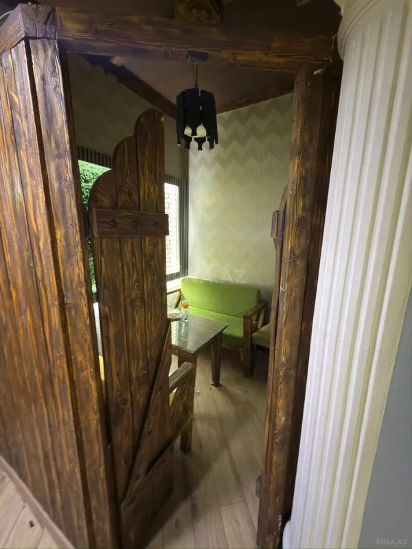 Satılır obyekt 100 m²