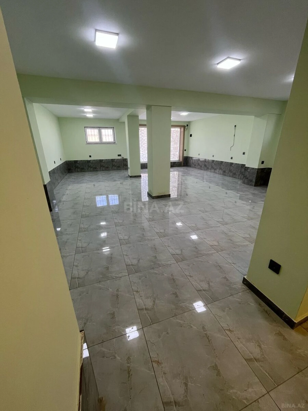 Satılır 4 otaqlı həyət evi 200 m²