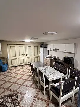 Satılır 4 otaqlı həyət evi 200 m²