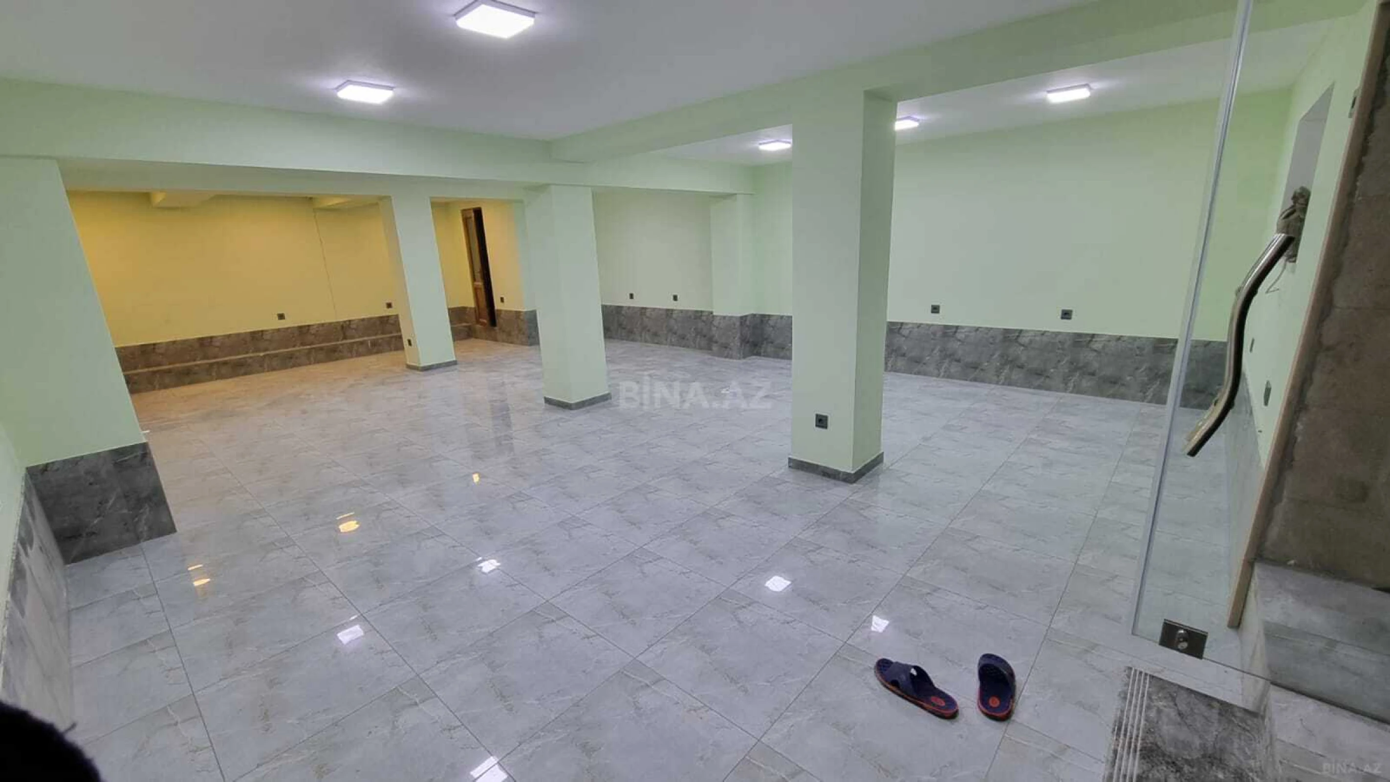 Satılır 4 otaqlı həyət evi 200 m²