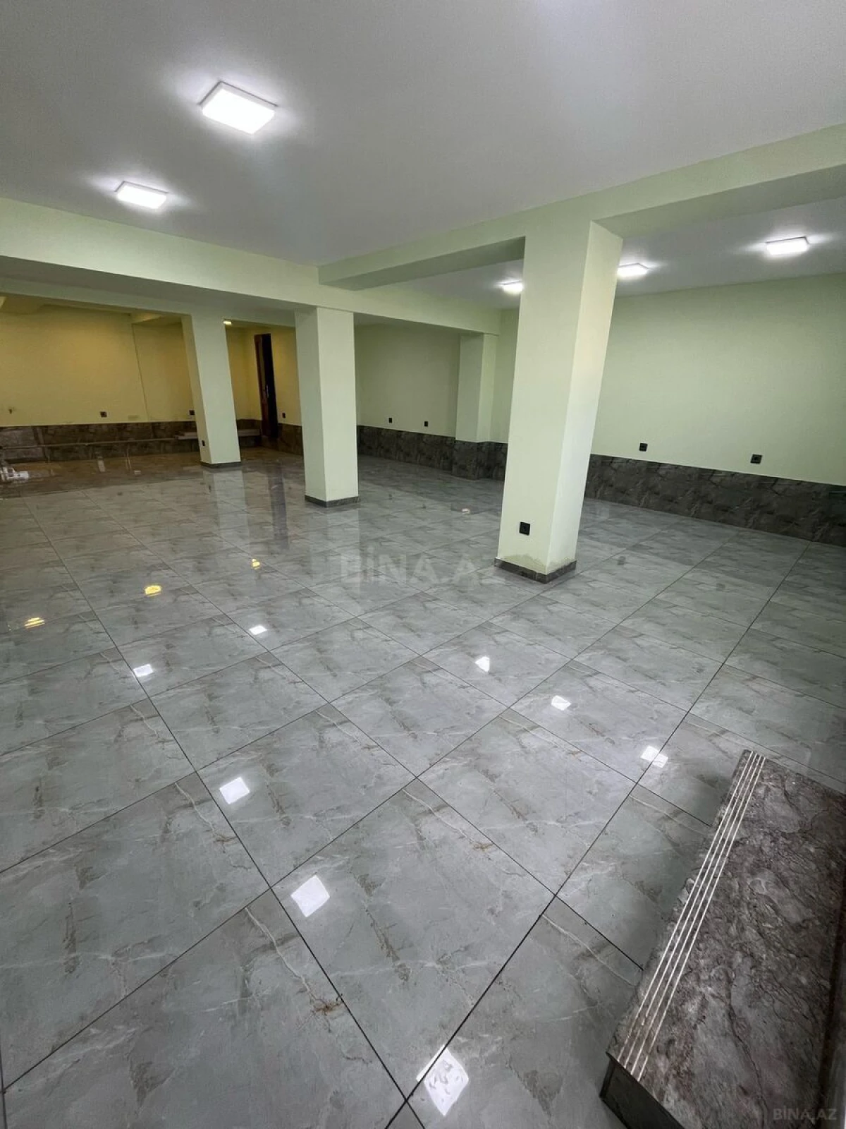 Satılır 4 otaqlı həyət evi 200 m²