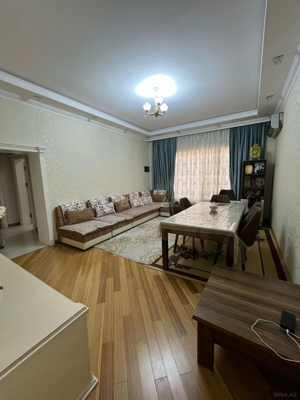 Satılır 4 otaqlı həyət evi 200 m²