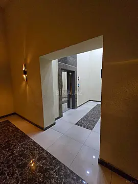 Satılır 3 otaqlı mənzil 137 m²
