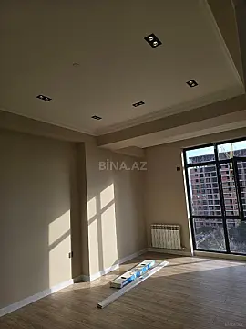 Kirayə verilir 2 otaqlı mənzil 90 m²