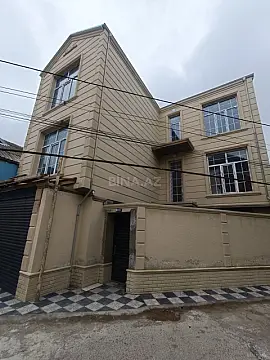 Satılır 5 otaqlı həyət evi 150 m²