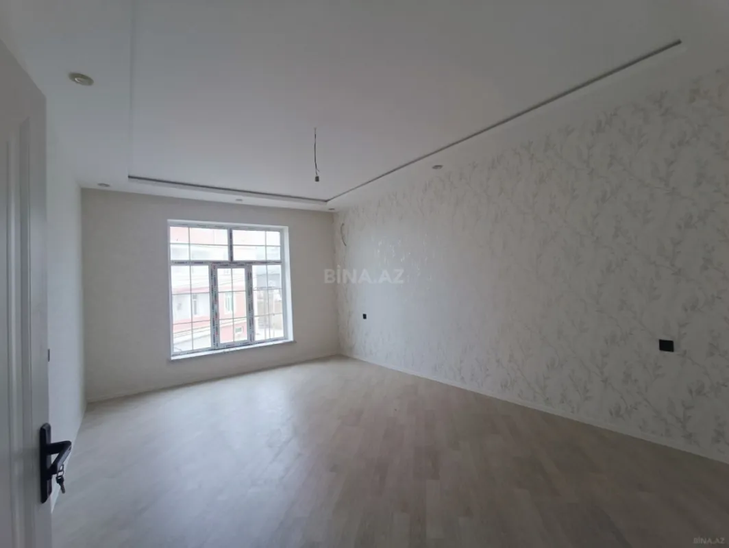 Satılır 5 otaqlı həyət evi 150 m²