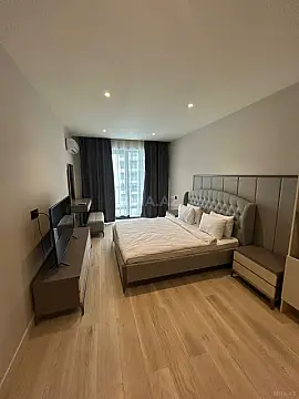 Kirayə verilir 2 otaqlı mənzil 95 m²