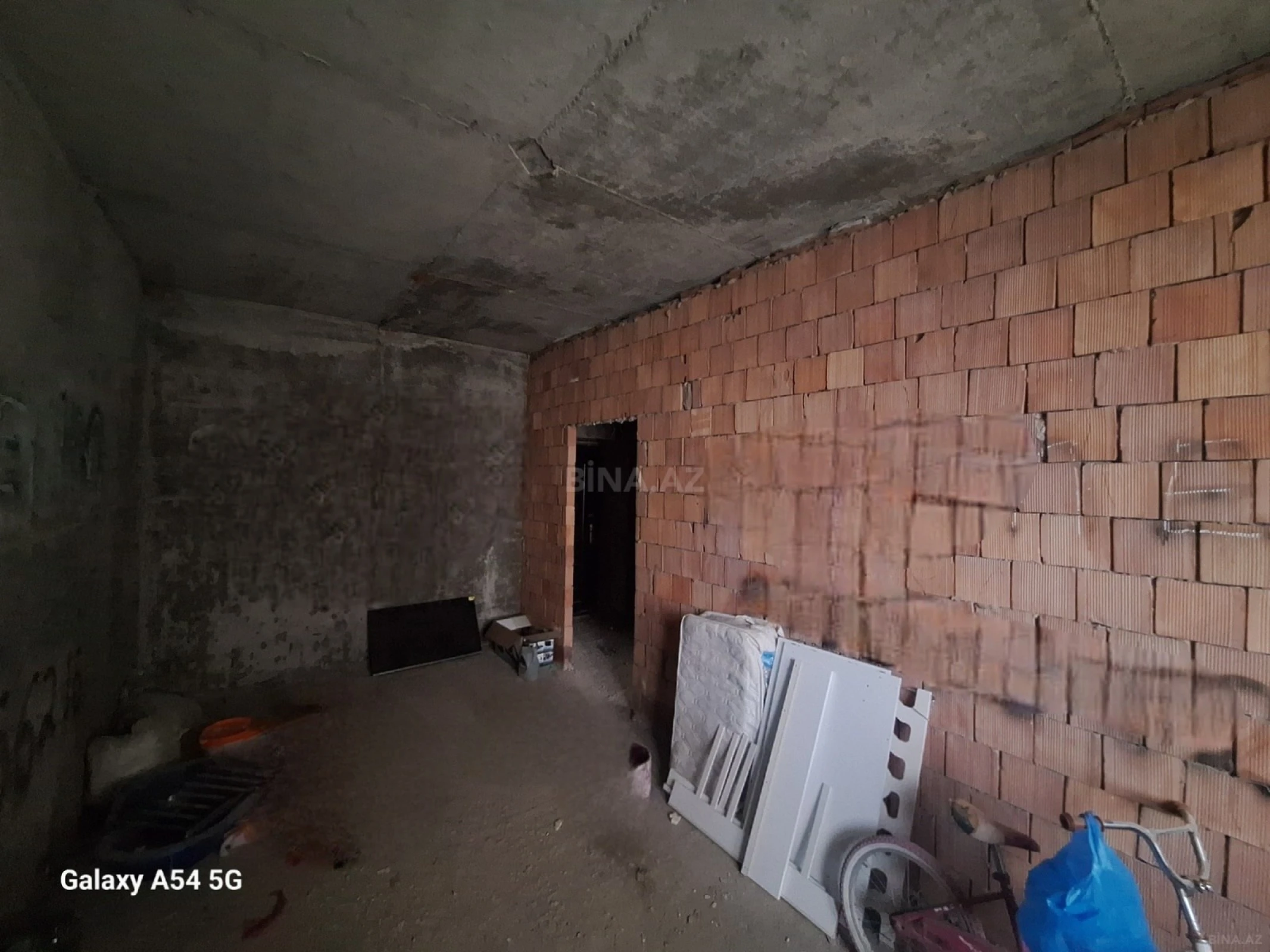 Satılır 1 otaqlı mənzil 50.3 m²