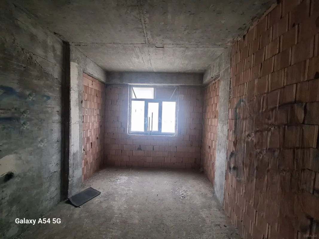 Satılır 1 otaqlı mənzil 50.3 m²