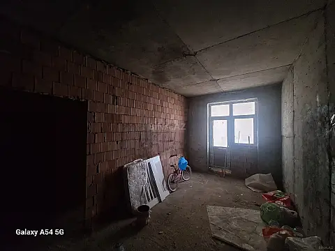 Satılır 1 otaqlı mənzil 50.3 m²