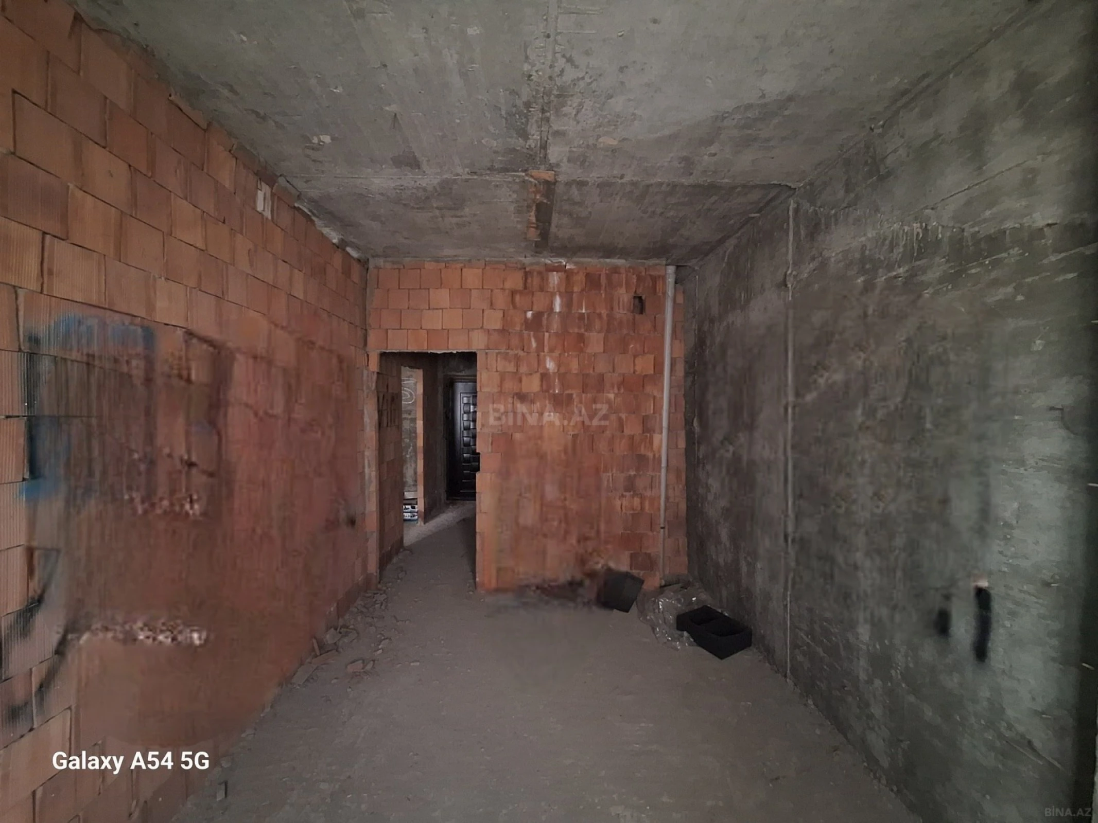 Satılır 1 otaqlı mənzil 50.3 m²