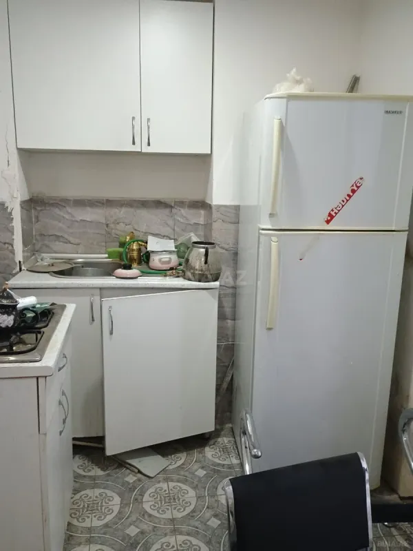 Kirayə verilir 4 otaqlı ofis 100 m²