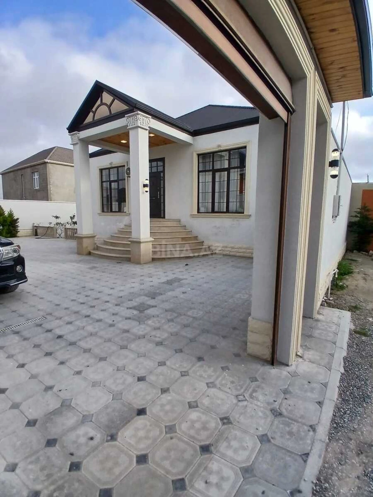 Satılır 4 otaqlı həyət evi 130 m²