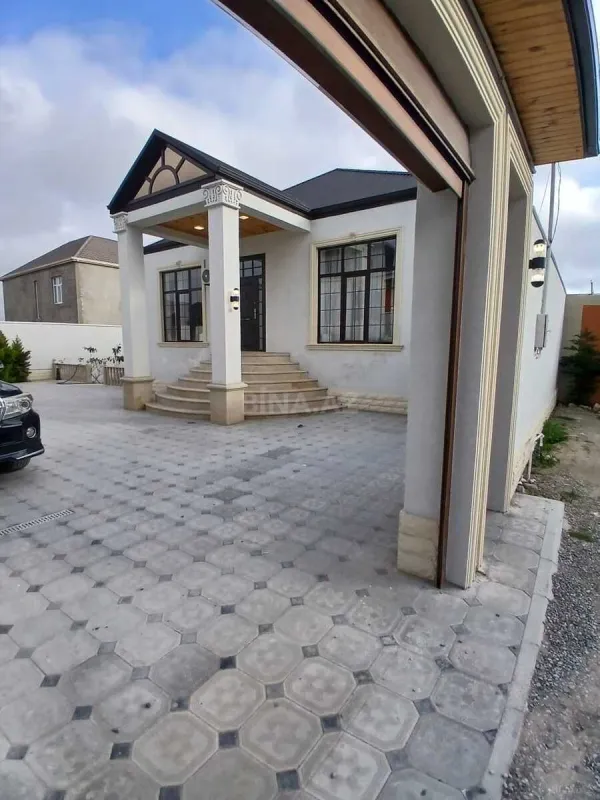Satılır 4 otaqlı həyət evi 130 m²