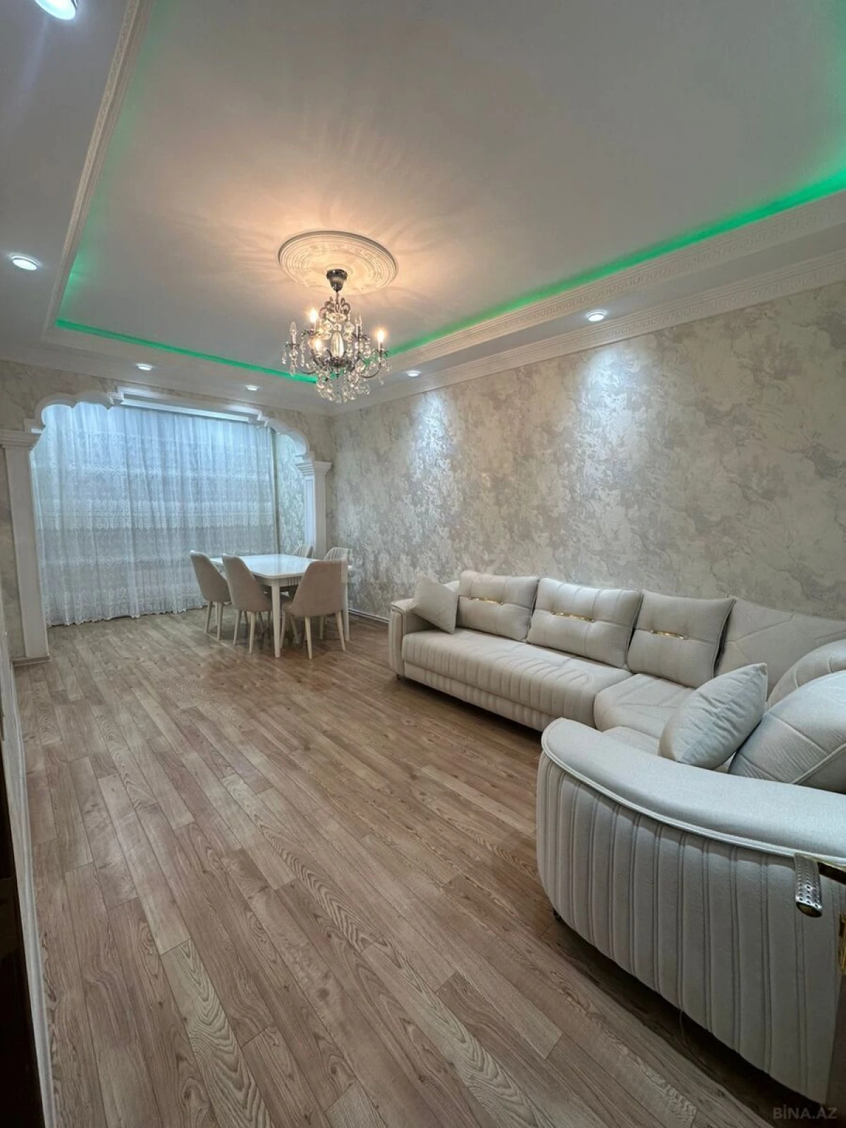 Satılır 3 otaqlı mənzil 70 m²